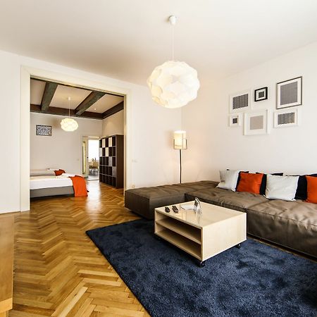 Aplend City Hviezdoslavovo Namestie Pressburg Exterior foto